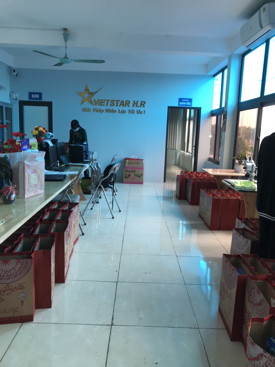 Công ty cổ phần nhân lực Vietstar