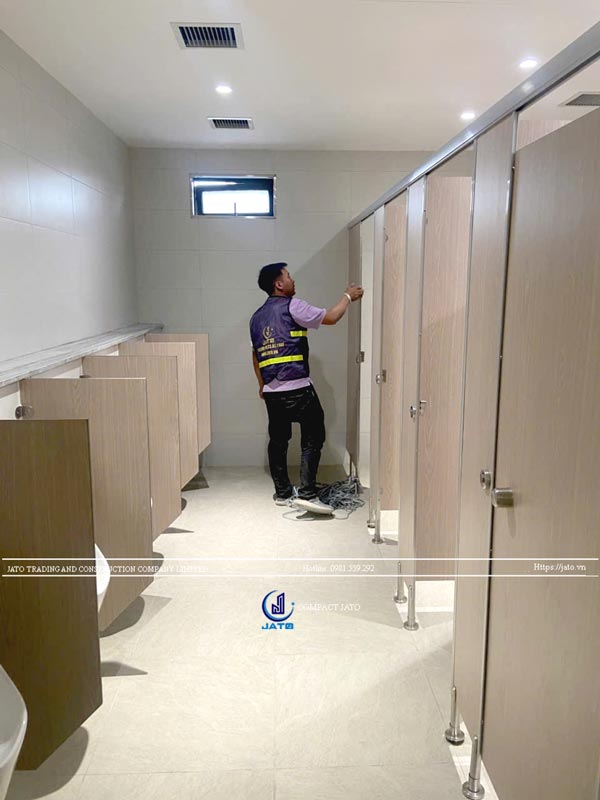 Toà nhà IPH Xuân Thuỷ, Hà Nội