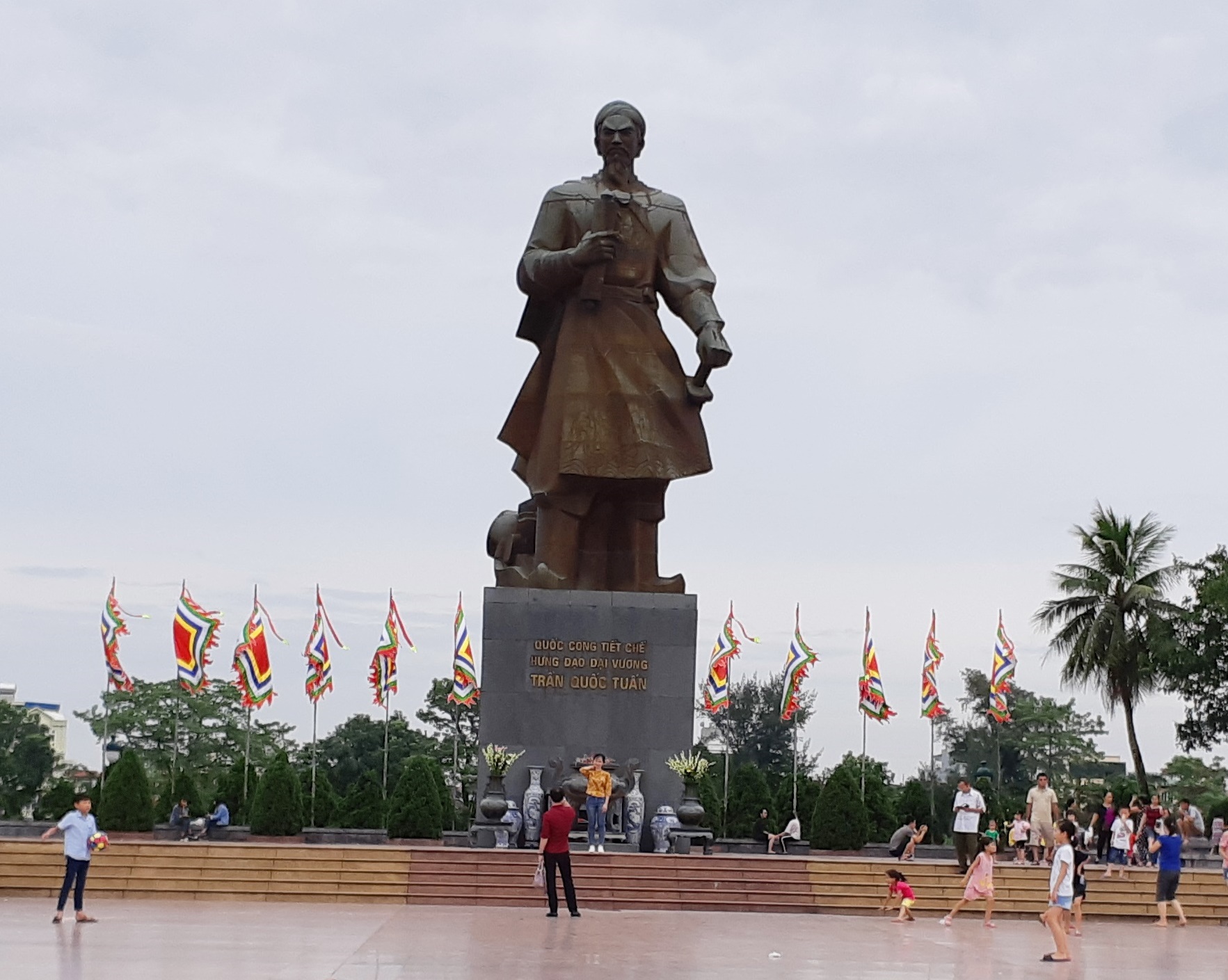 Cung cấp và thi công vách ngăn vệ sinh tỉnh Nam Định